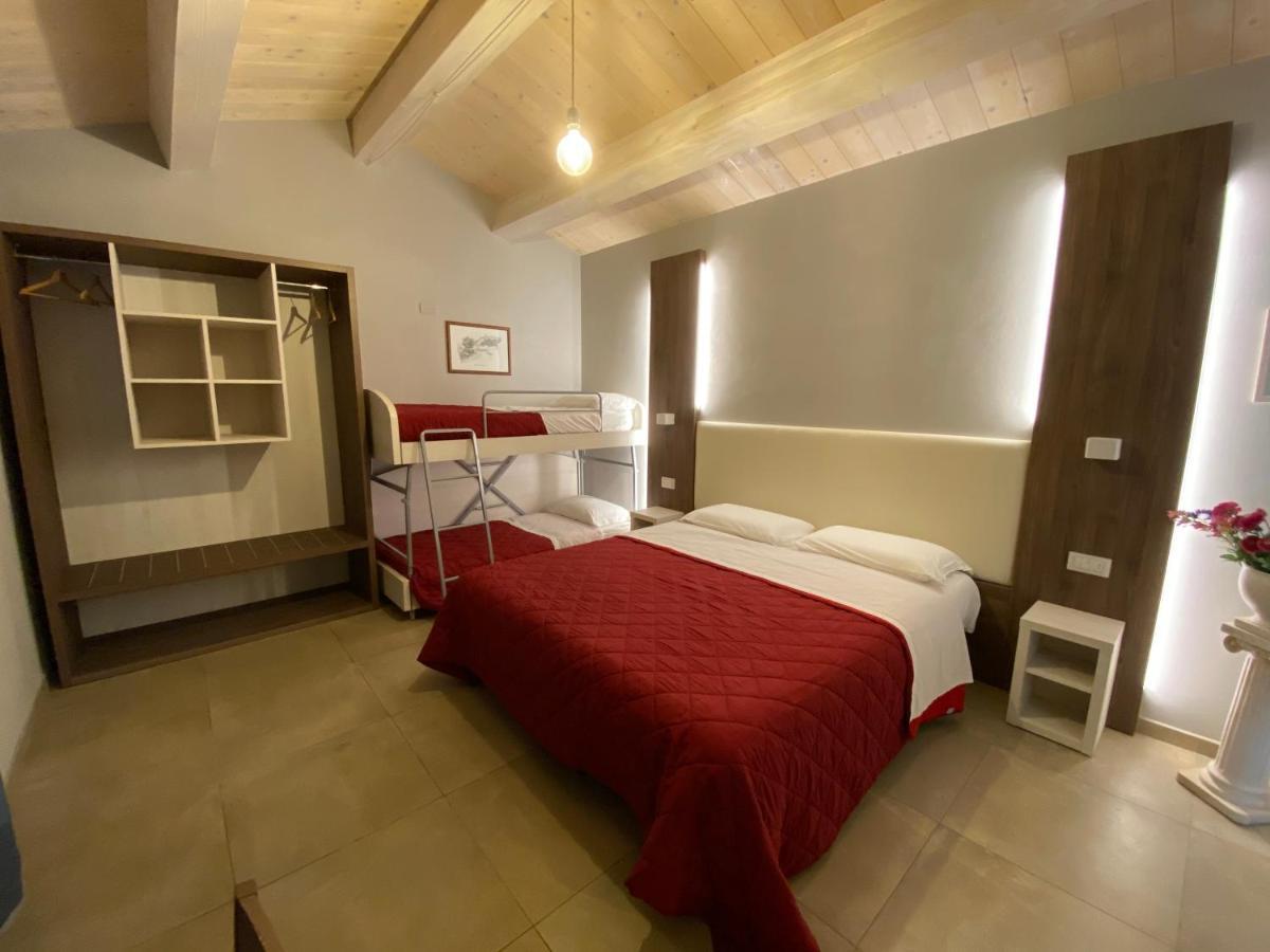 Il Villino Agriturismo B&B Belforte del Chienti Extérieur photo