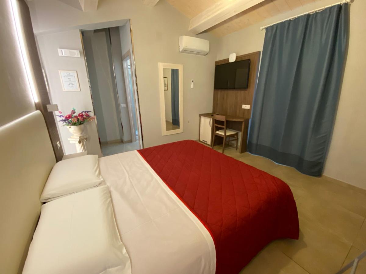 Il Villino Agriturismo B&B Belforte del Chienti Extérieur photo