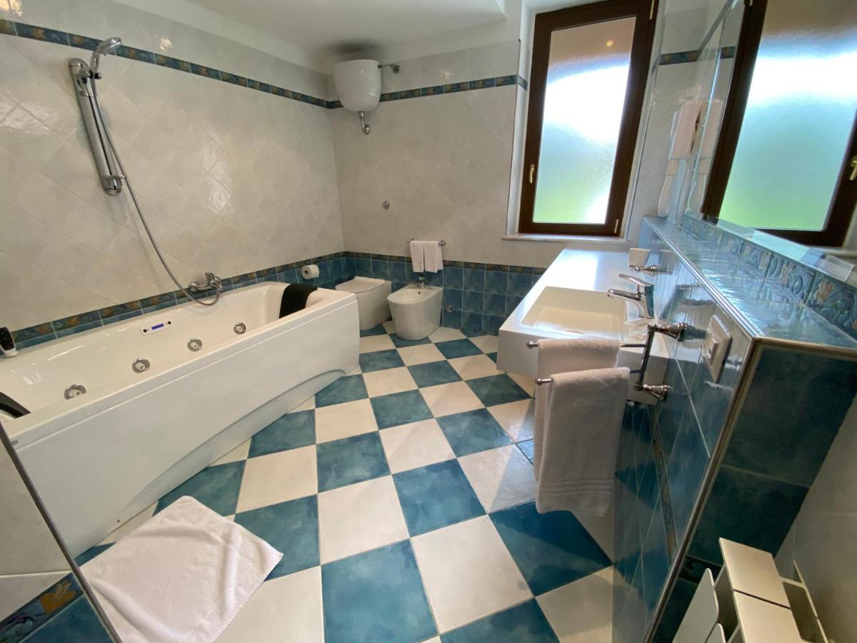 Il Villino Agriturismo B&B Belforte del Chienti Extérieur photo