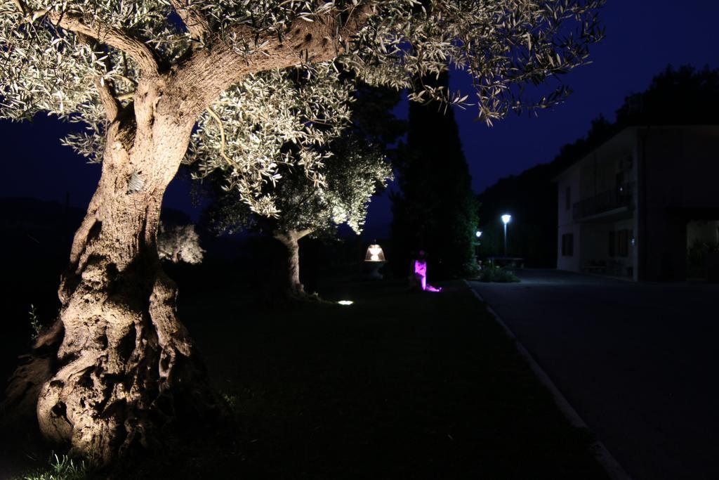 Il Villino Agriturismo B&B Belforte del Chienti Extérieur photo