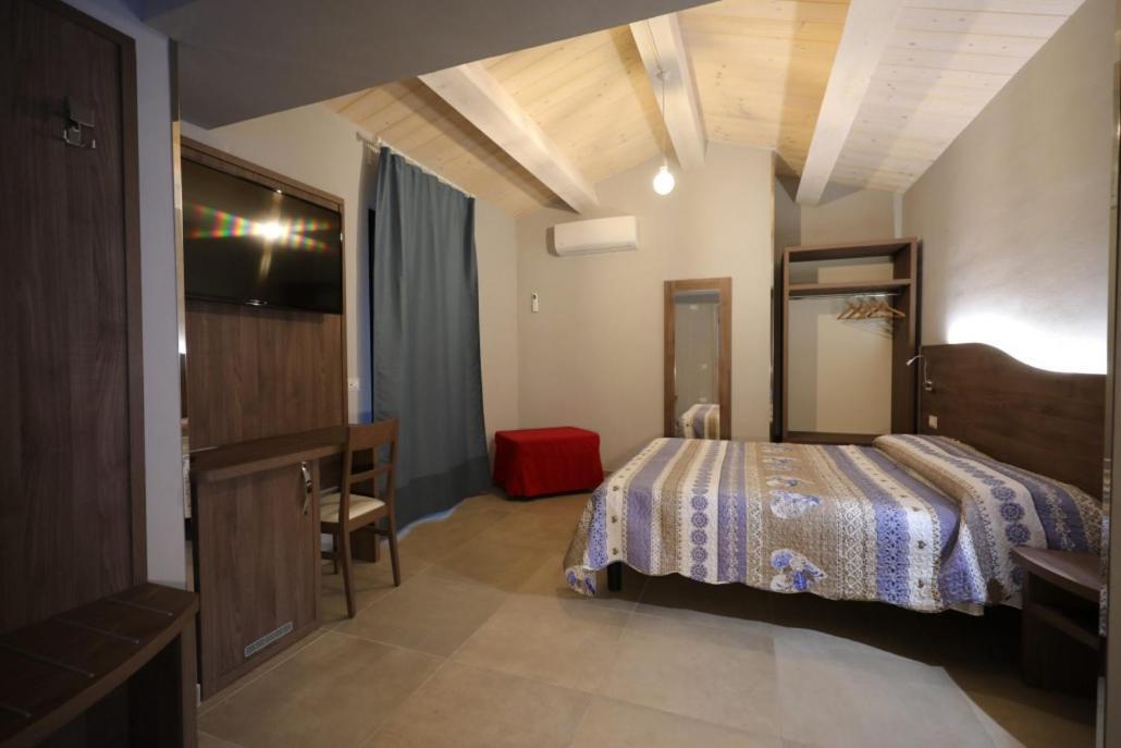 Il Villino Agriturismo B&B Belforte del Chienti Extérieur photo