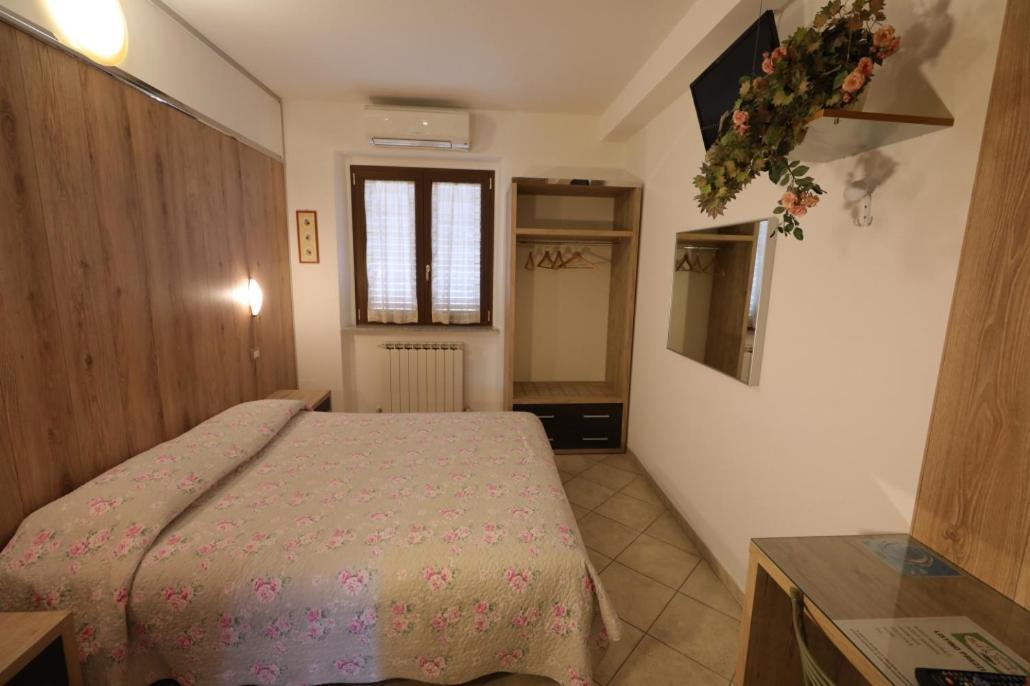 Il Villino Agriturismo B&B Belforte del Chienti Extérieur photo
